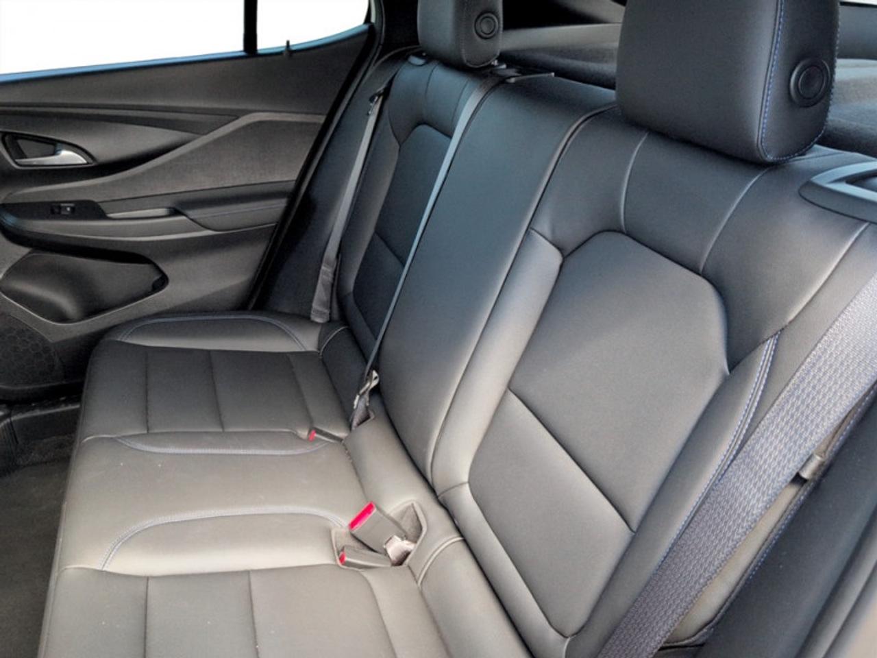 2024 Buick Envista Sport Touring  - Low Mileage Photo