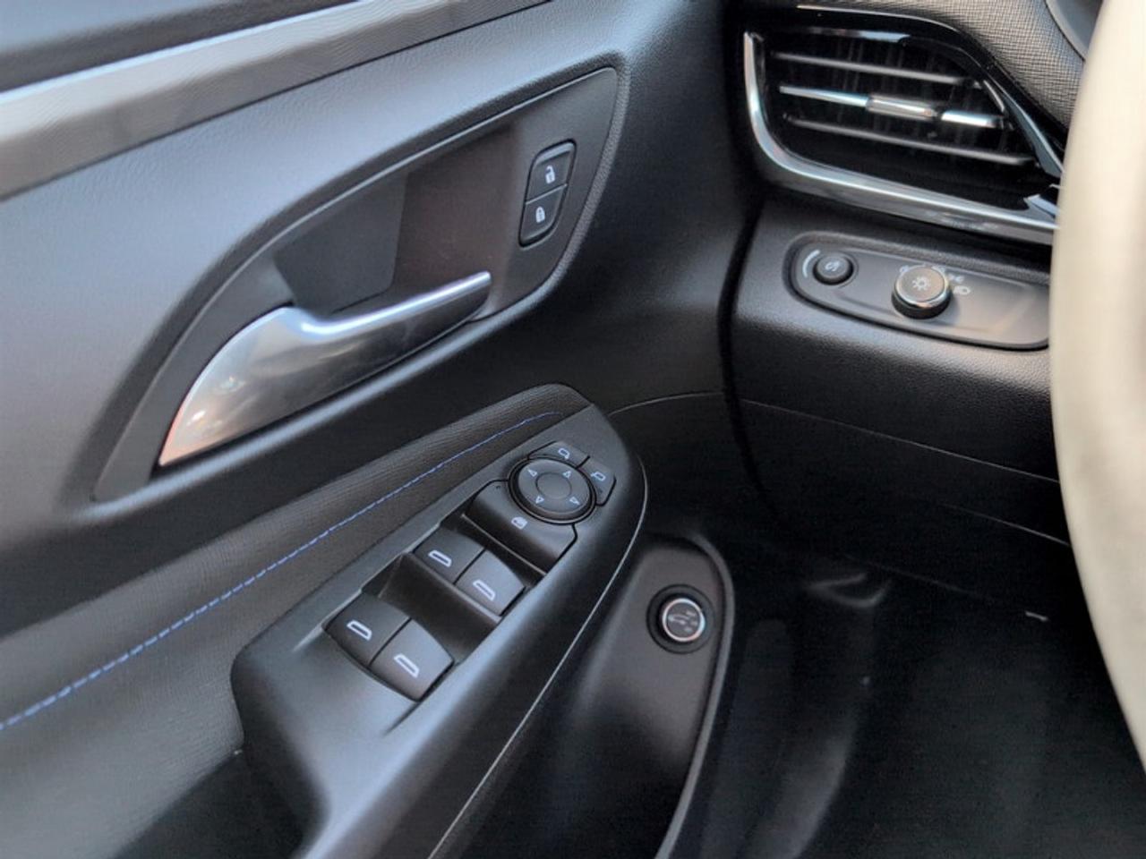 2024 Buick Envista Sport Touring  - Low Mileage Photo