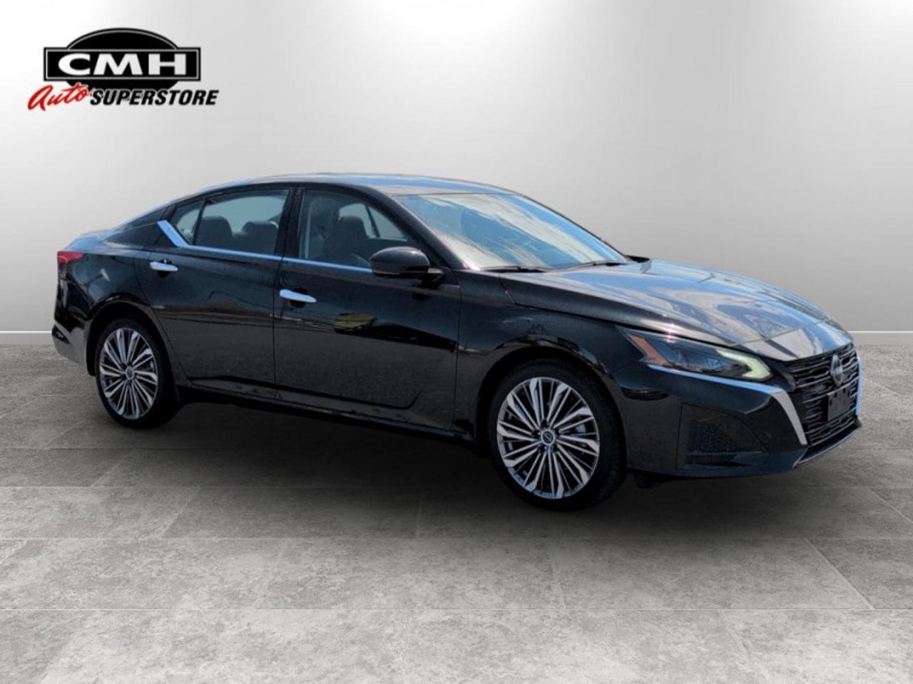 2024 Nissan Altima Platinum  - Low Mileage Photo