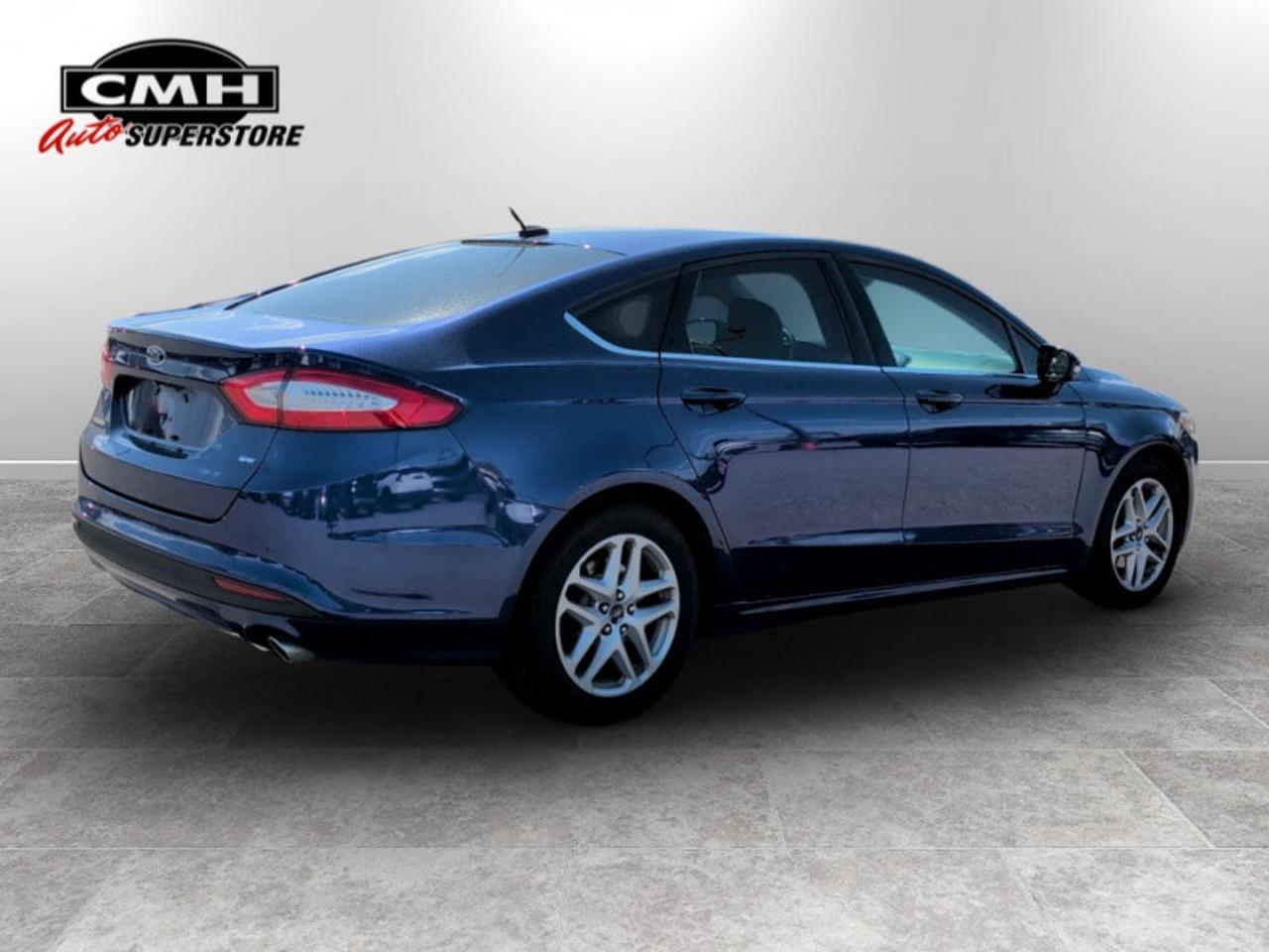 2016 Ford Fusion SE Tech Photo