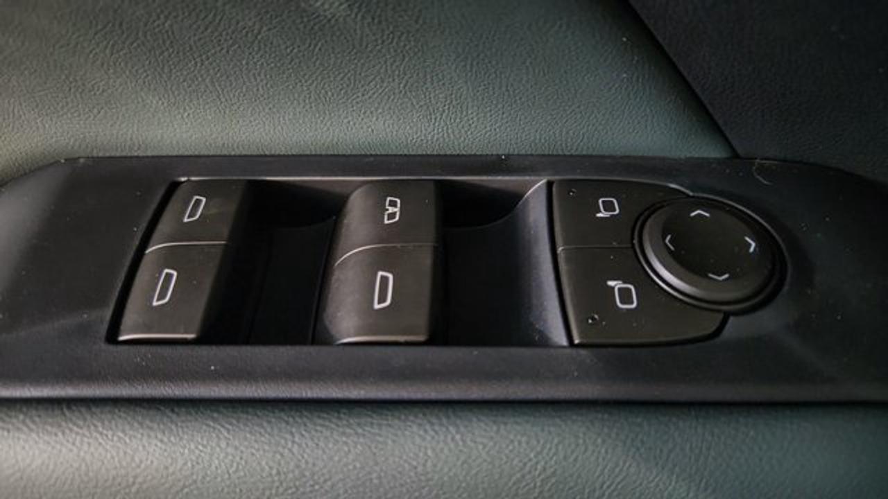 14074962