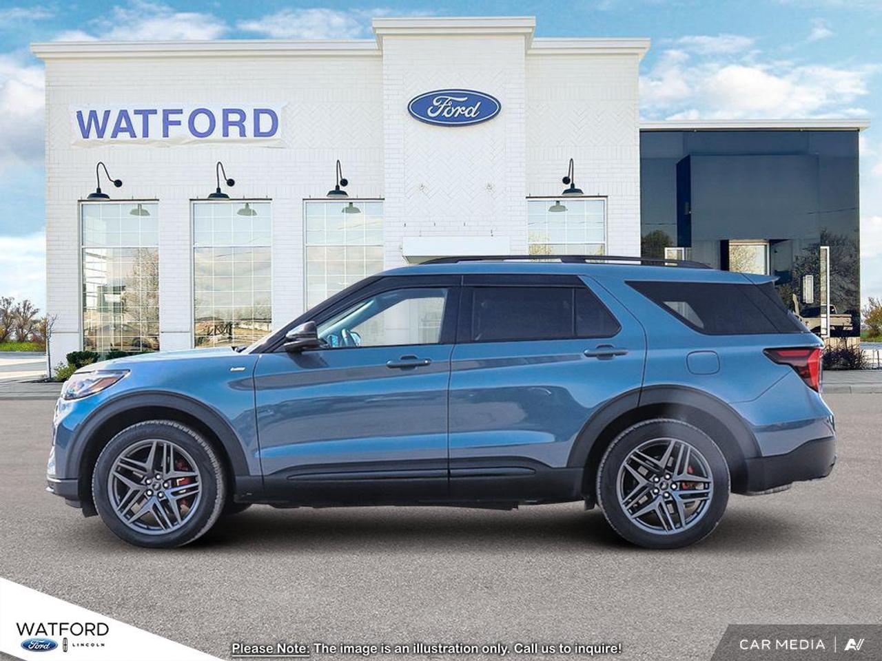 2026 Ford Explorer ST-Line Photo2