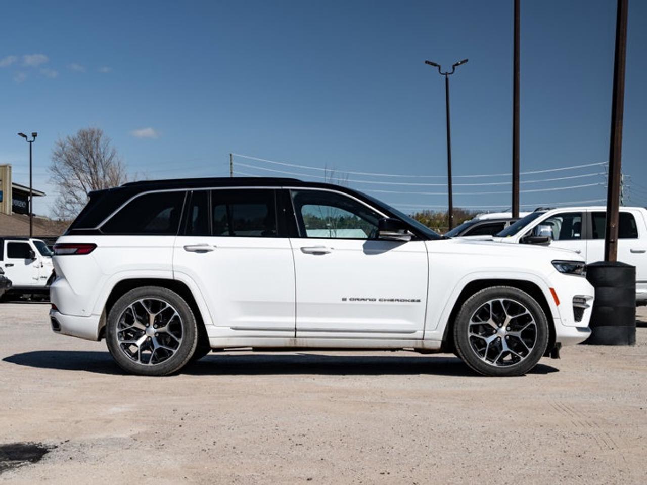 2025 Jeep Grand Cherokee Summit Reserve Photo