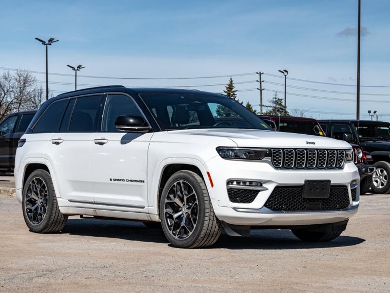 2025 Jeep Grand Cherokee Summit Reserve Photo