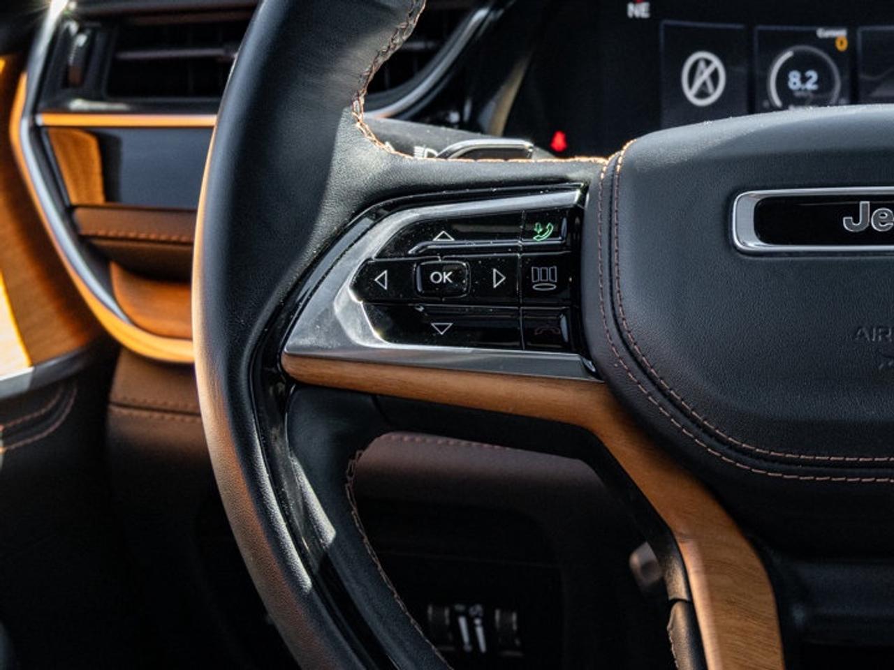 2025 Jeep Grand Cherokee Summit Reserve Photo