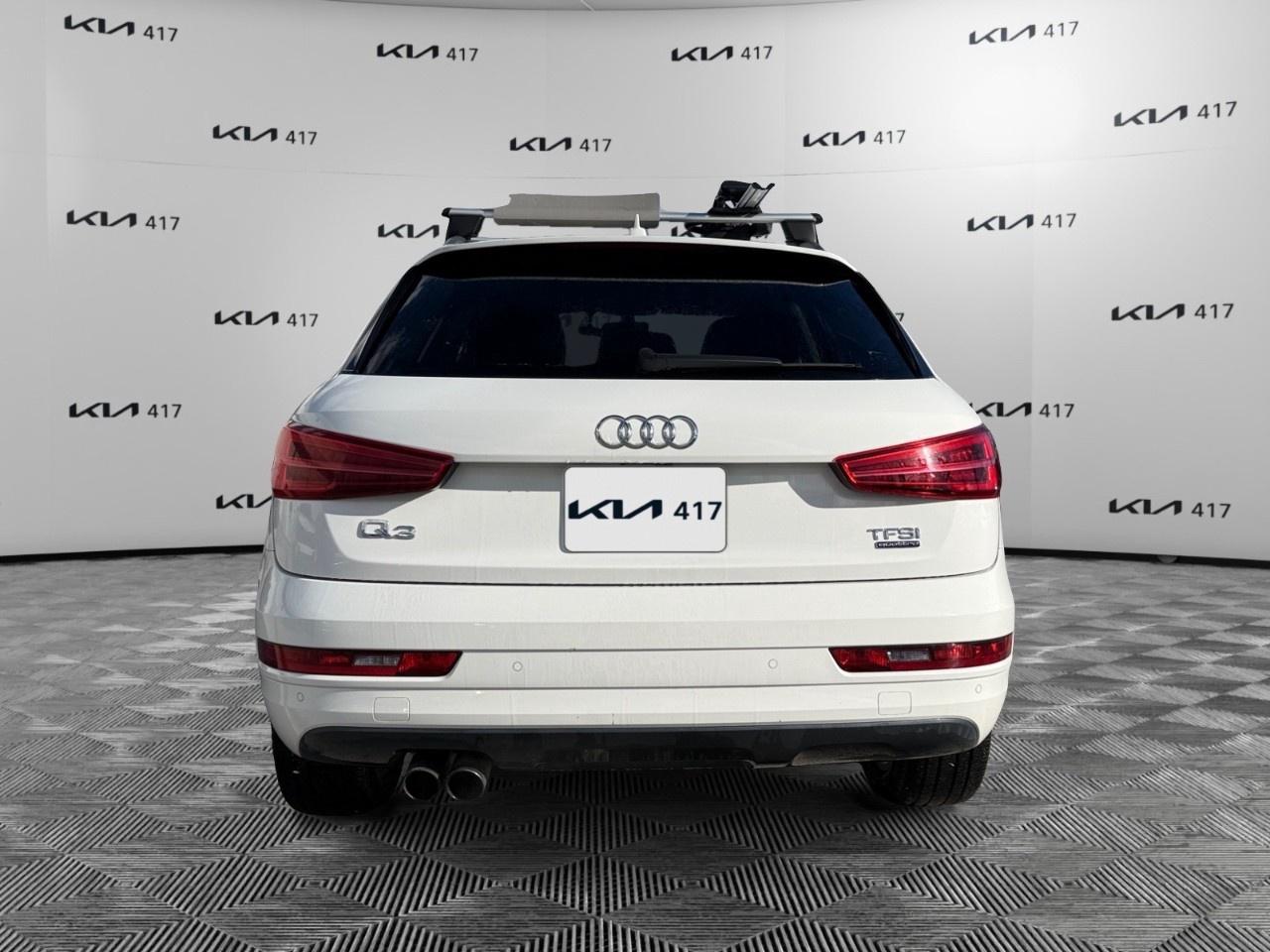 2018 Audi Q3 2.0 TFSI quattro Komfort Tiptronic Photo3