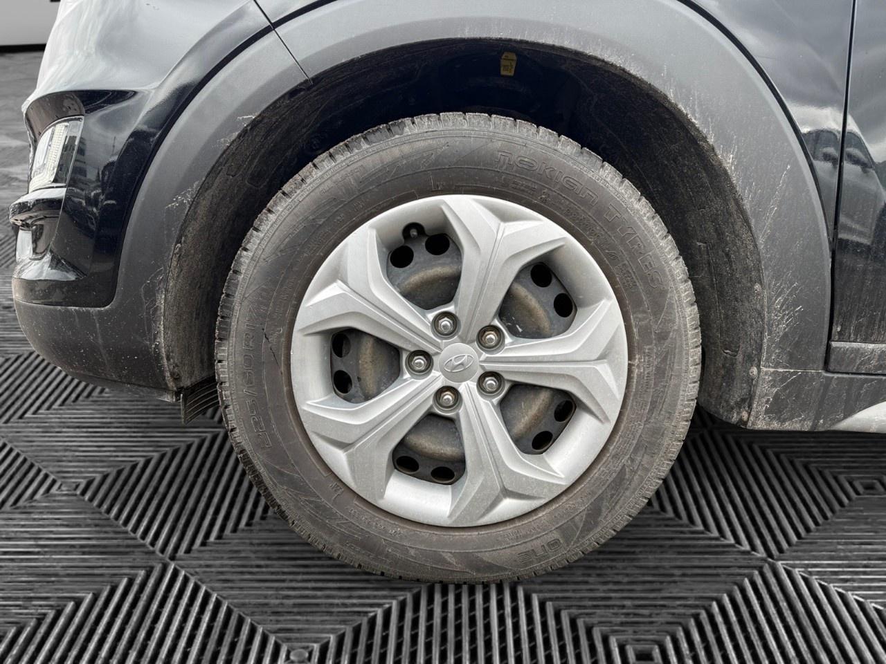 2019 Hyundai Tucson Essential AWD w/Safety Package Photo