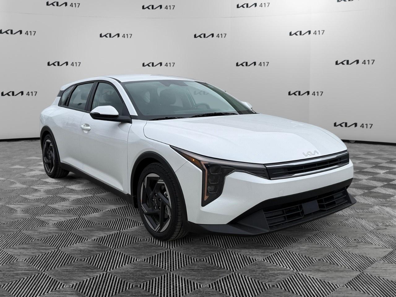 2026 Kia K4 Hatchback EX FWD Photo
