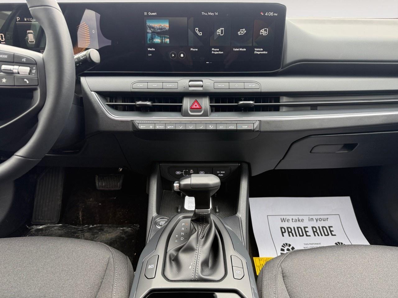 2026 Kia K4 Hatchback EX FWD Photo