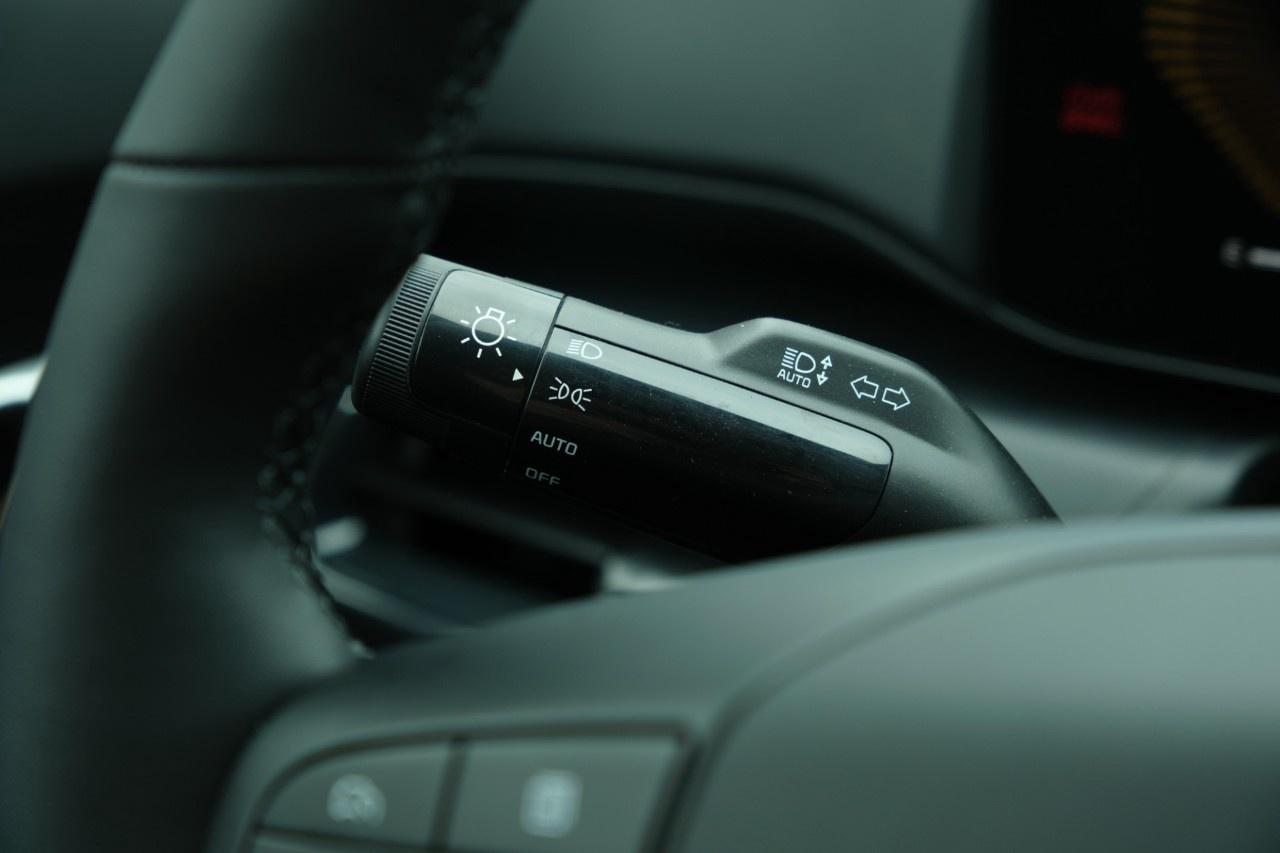 2026 Kia K4 Hatchback EX FWD Photo