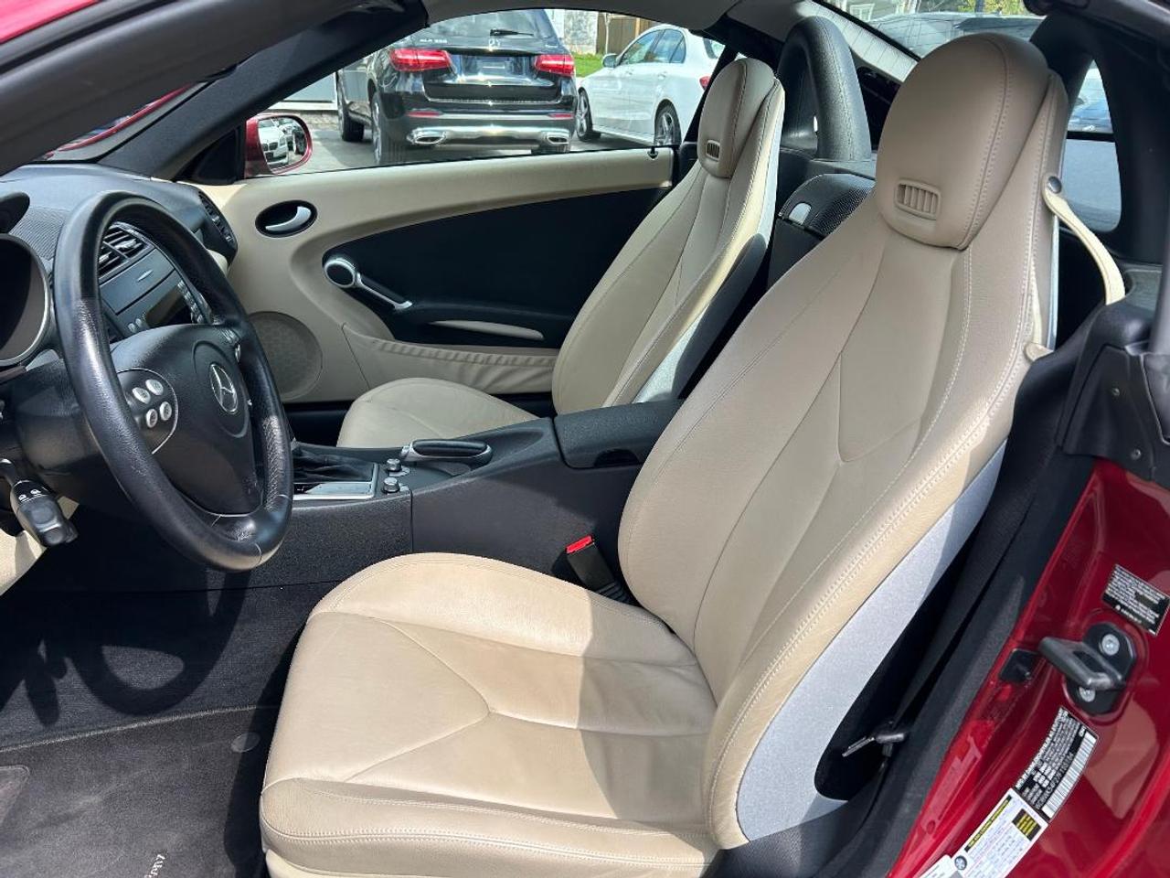 2007 Mercedes-Benz SLK 2DR Roadster 3.0L Photo