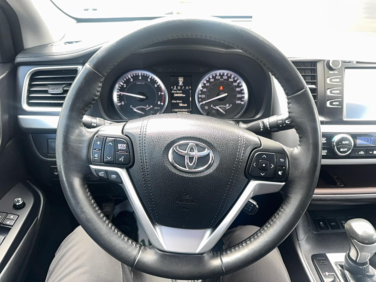 2015 Toyota Highlander XLE Photo