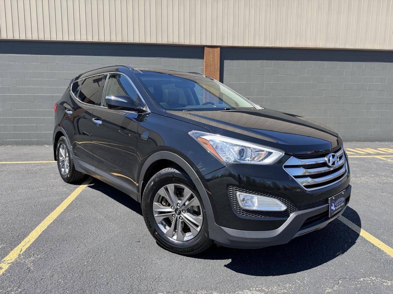 2016 Hyundai Santa Fe Sport Luxury Photo2