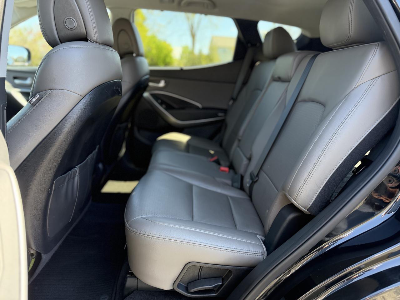 2016 Hyundai Santa Fe Sport Luxury Photo