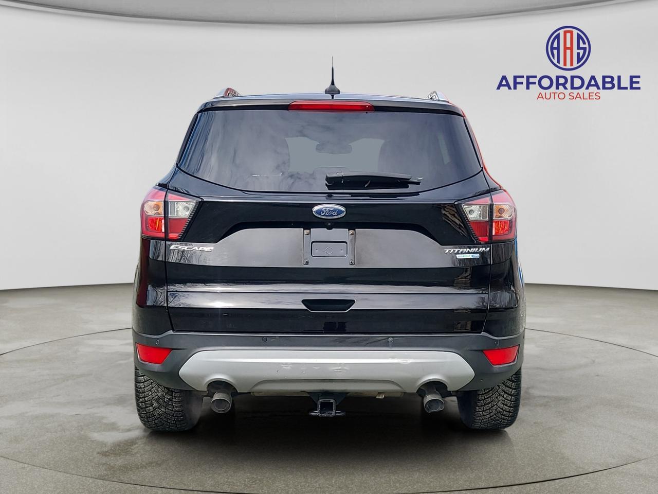 2018 Ford Escape Titanium Photo