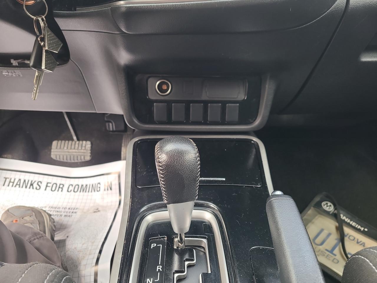 2018 Mitsubishi Outlander ES Photo