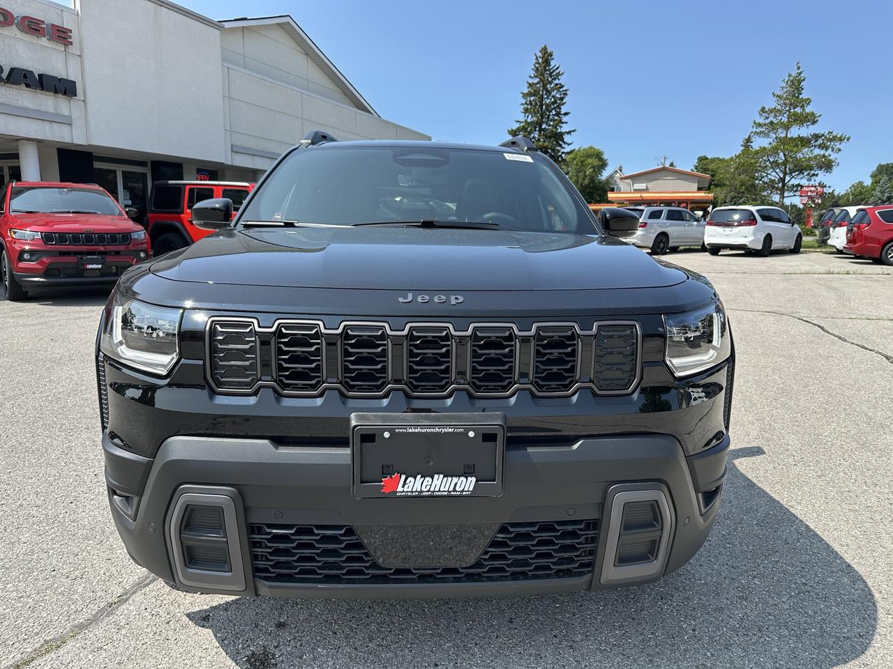 2026 Jeep Cherokee OVERLAND Photo