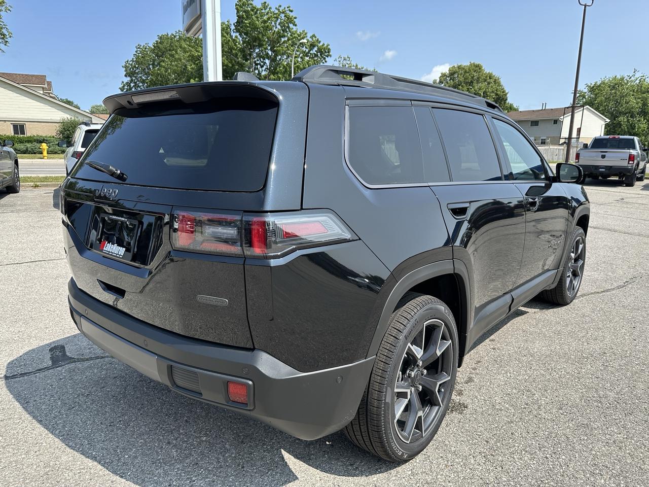 2026 Jeep Cherokee OVERLAND Photo