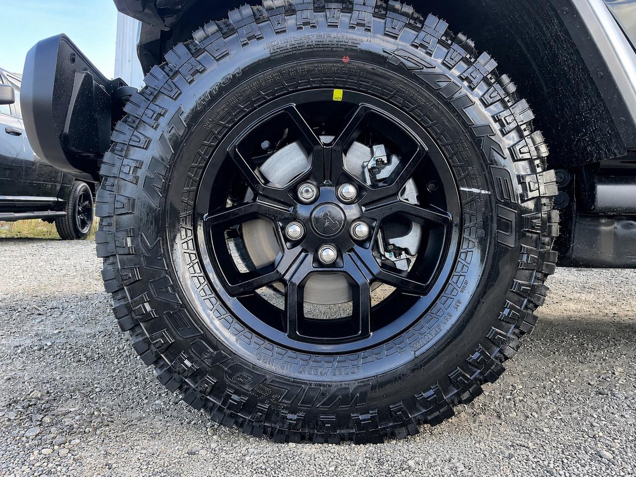 2026 Jeep Wrangler WILLYS 4X4 | Hardtop | Conv Grp | 3.6L V6 4X4 Photo