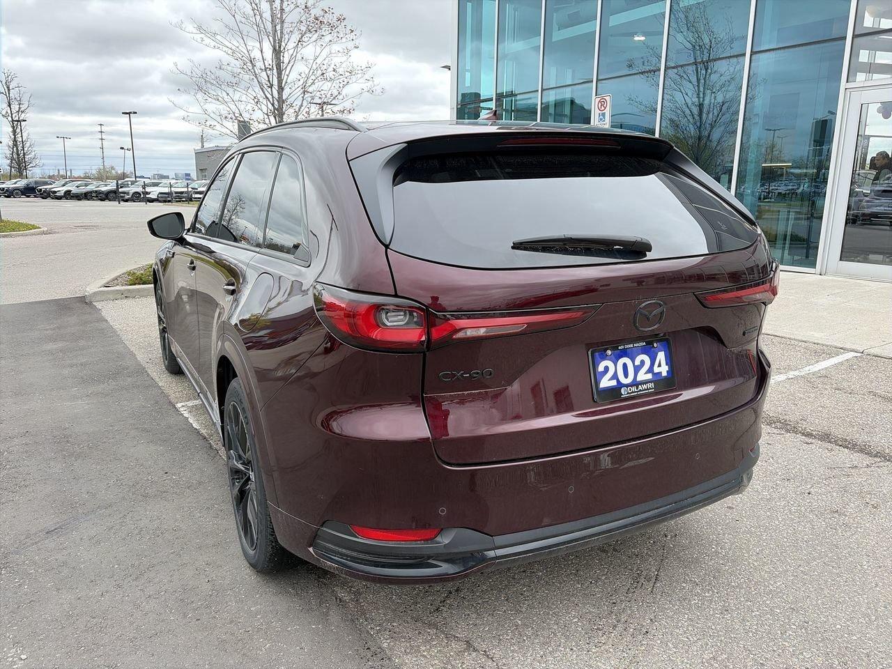 2024 Mazda CX-90 MHEV Signature NO ACCIDENT | ONE OWNER | LEASE RETURN Photo