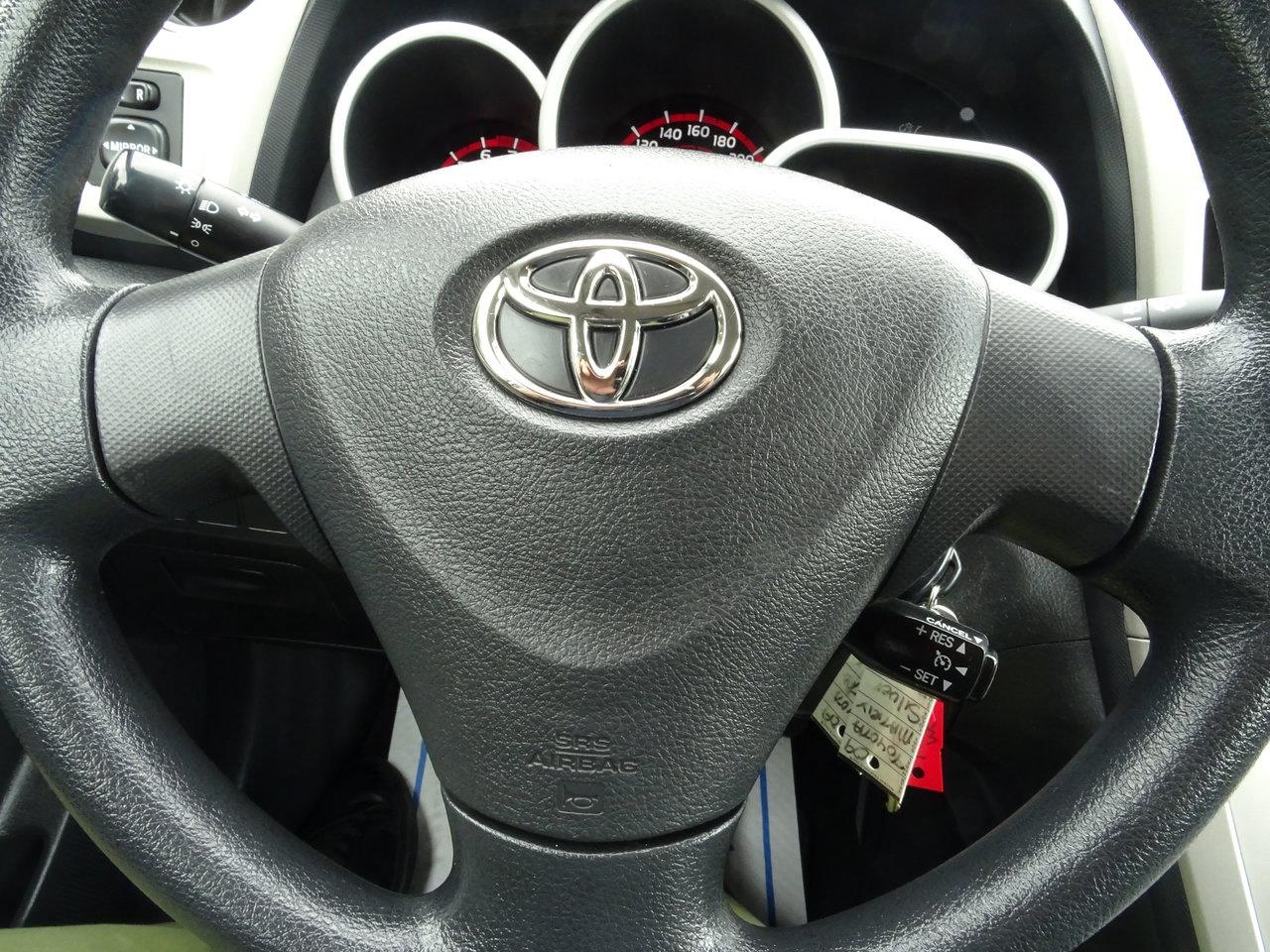 2009 Toyota Matrix BASE Photo