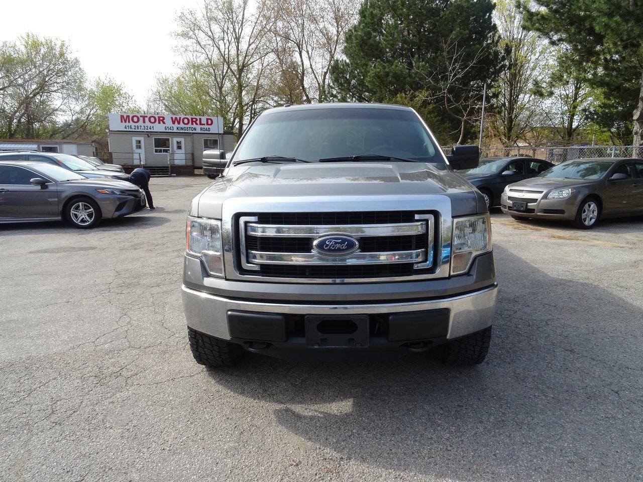 2013 Ford F-150 XLT Photo