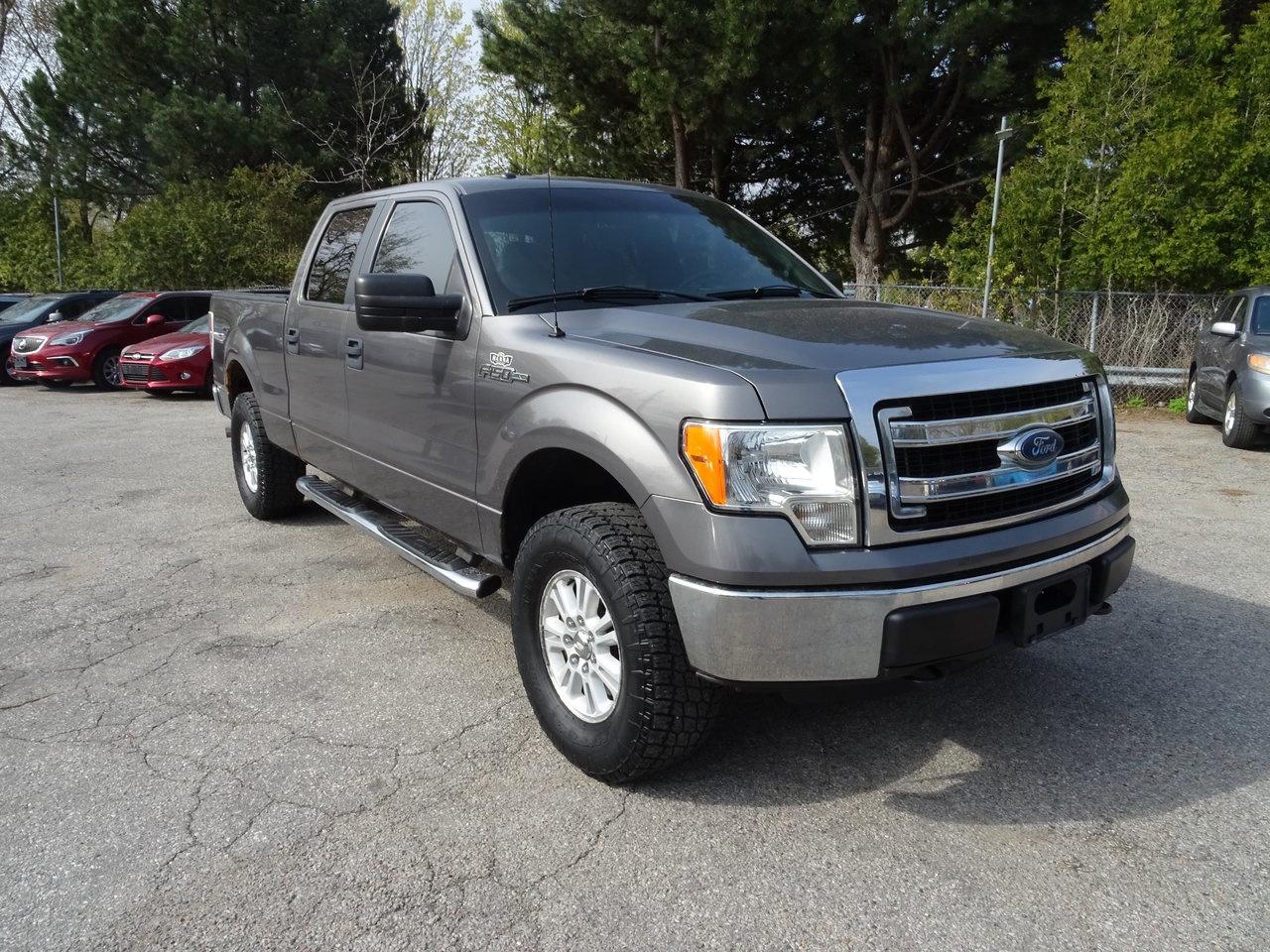 2013 Ford F-150 XLT Photo3