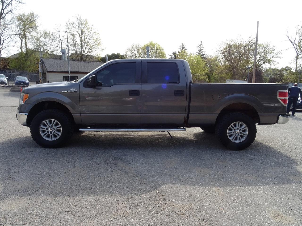 2013 Ford F-150 XLT Photo