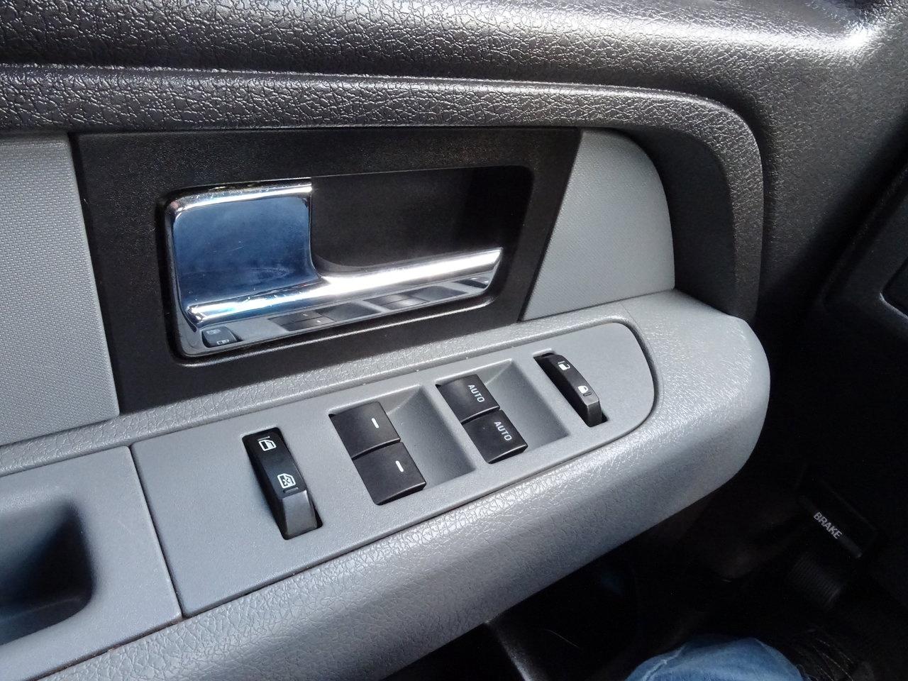 2013 Ford F-150 XLT Photo