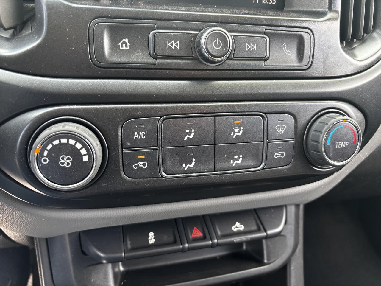 2022 Chevrolet Colorado 2WD, Full Crew Cab, Box liner, USB and AUX Input Photo