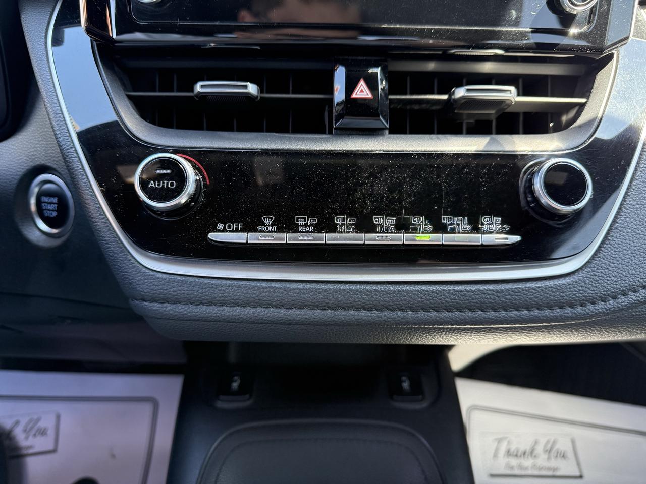 2020 Toyota Corolla SE Photo