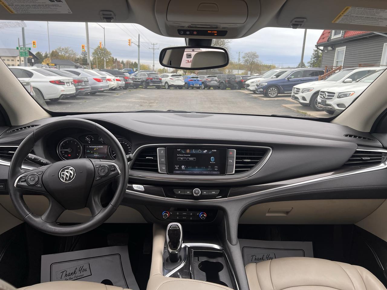 2018 Buick Enclave Essence Photo