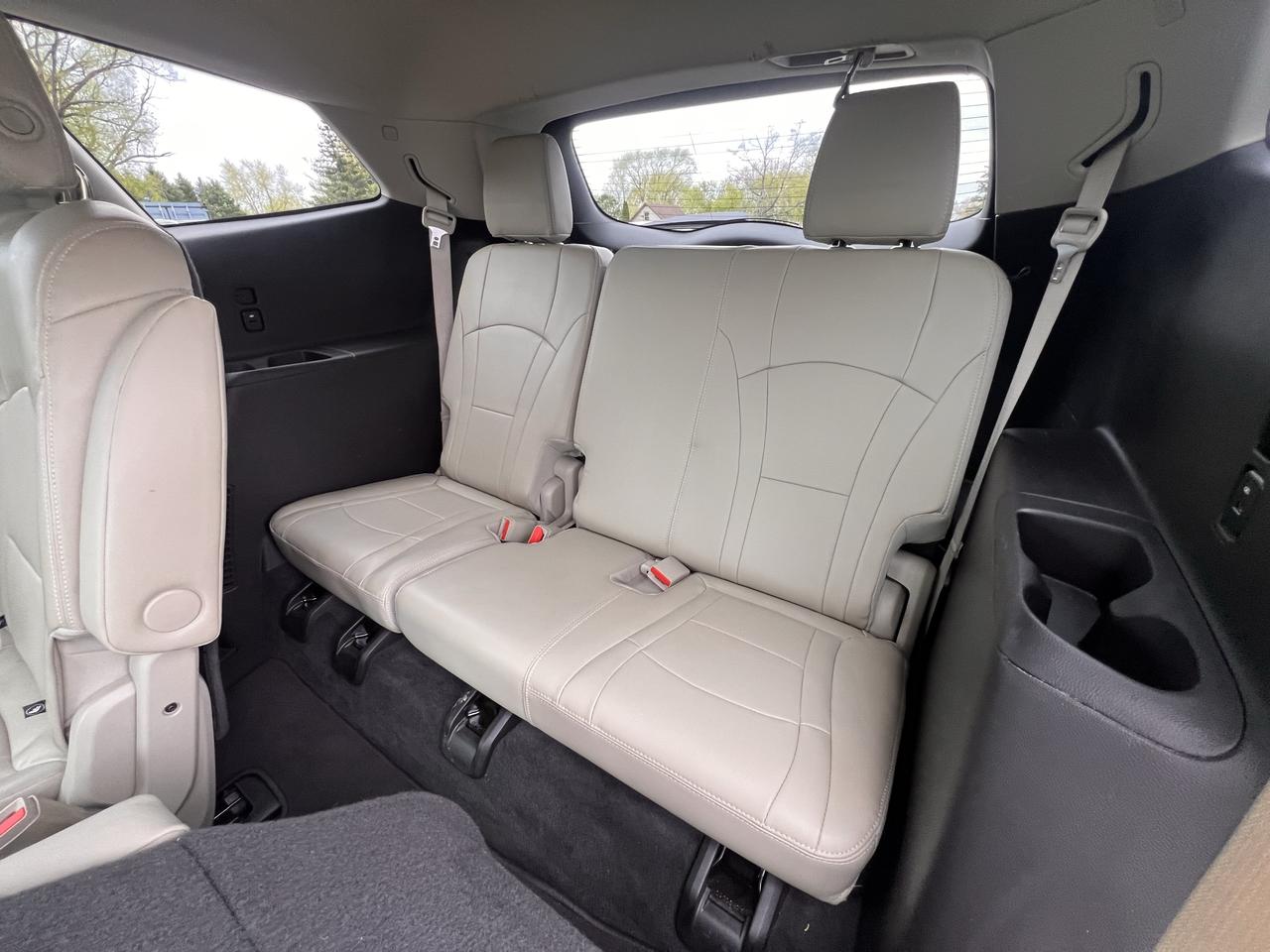2018 Buick Enclave Essence Photo