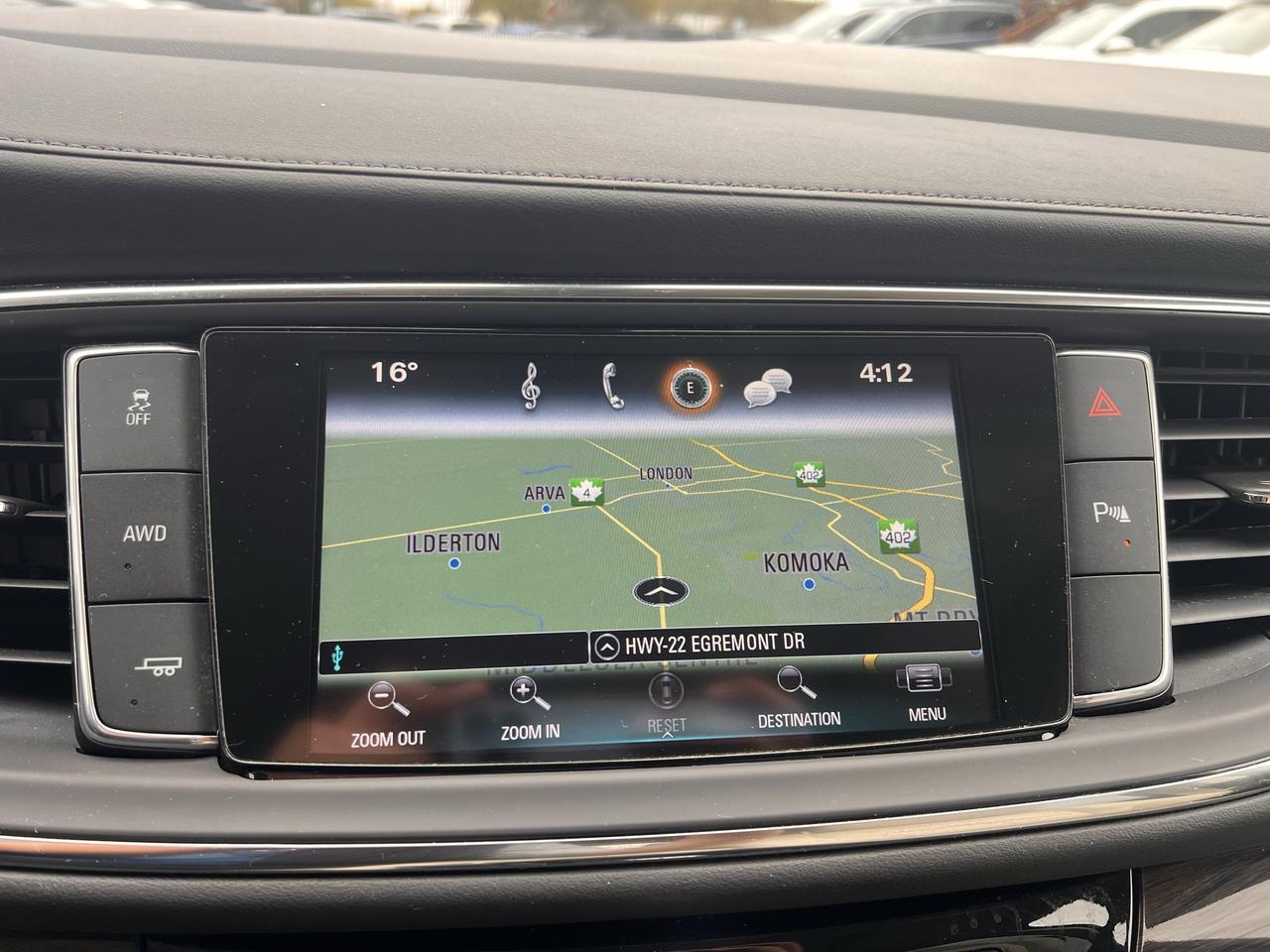 2018 Buick Enclave Essence Photo