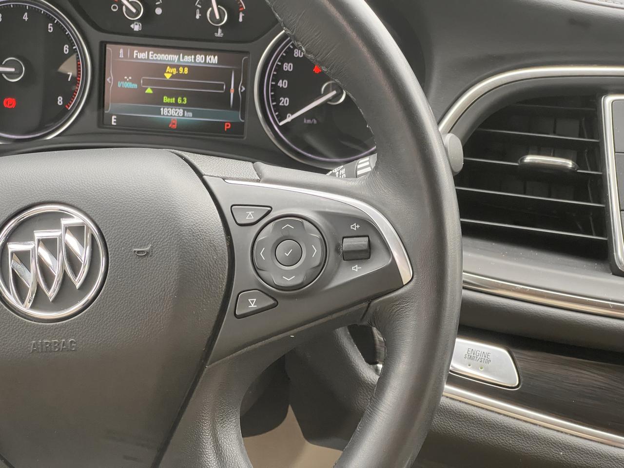 2018 Buick Enclave Essence Photo