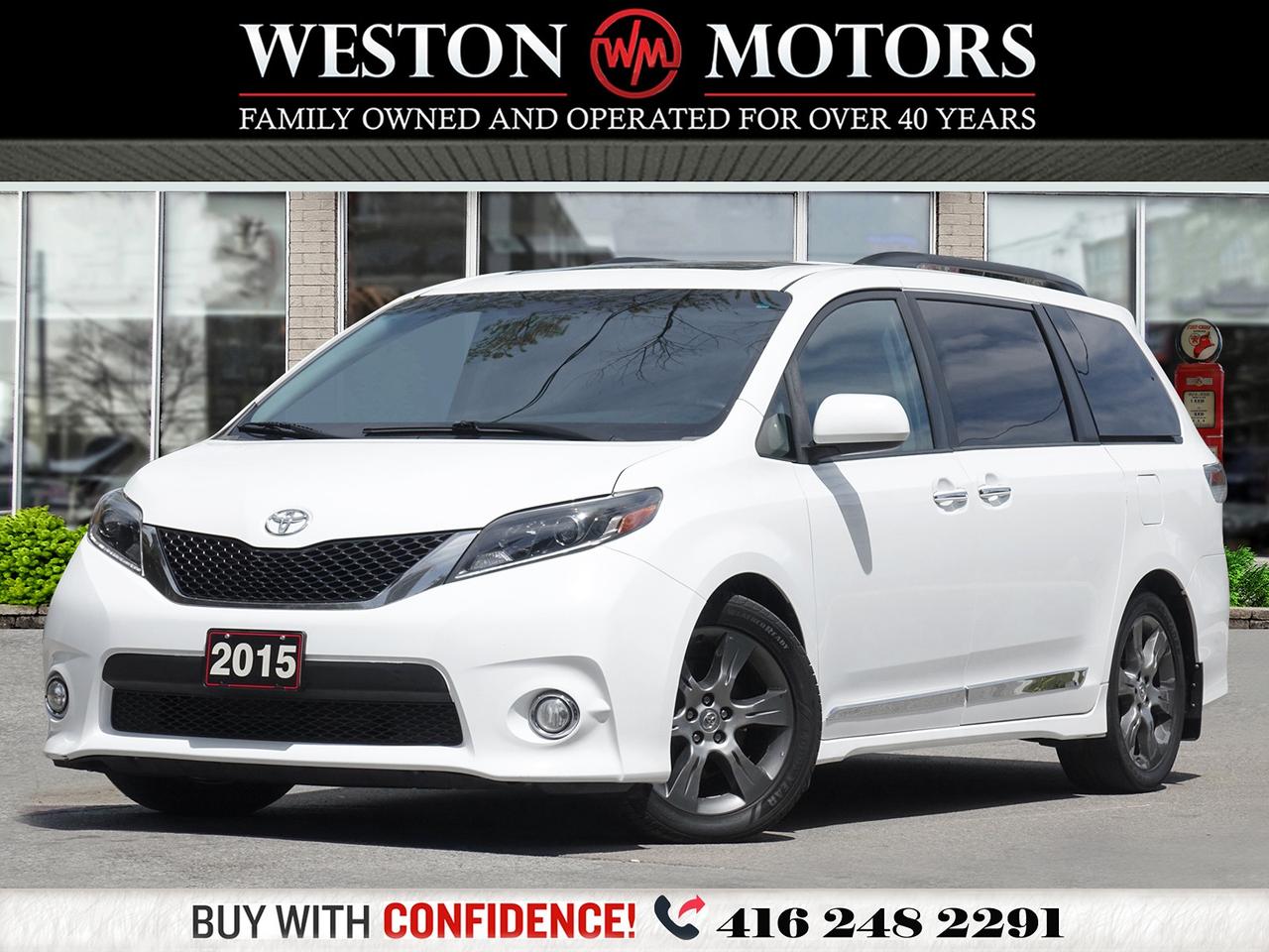 2015 Toyota Sienna SE SPORT*SUNROOF*LEATHER SEATS AND HEATED SEATS