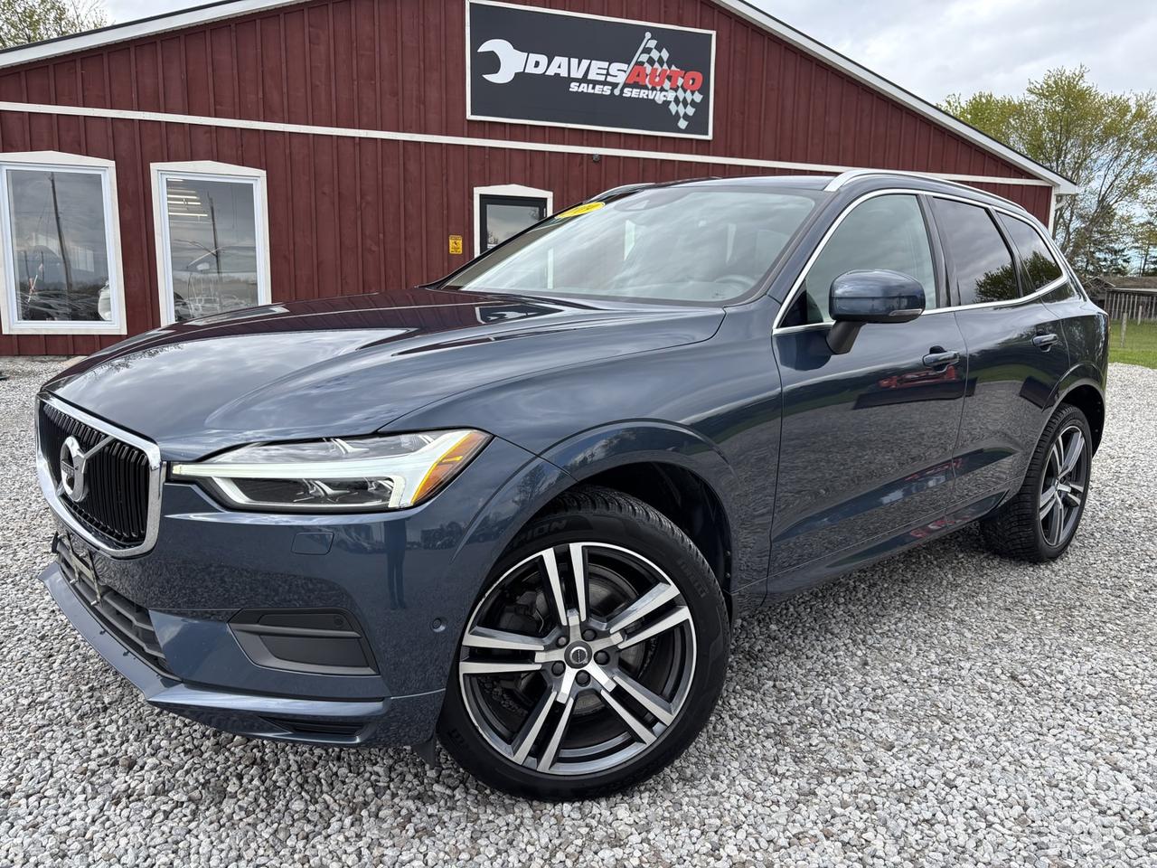 2019 Volvo XC60 Momentum ~LEATHER~CLEAR CARFAX~PANO ROOF~ Photo0