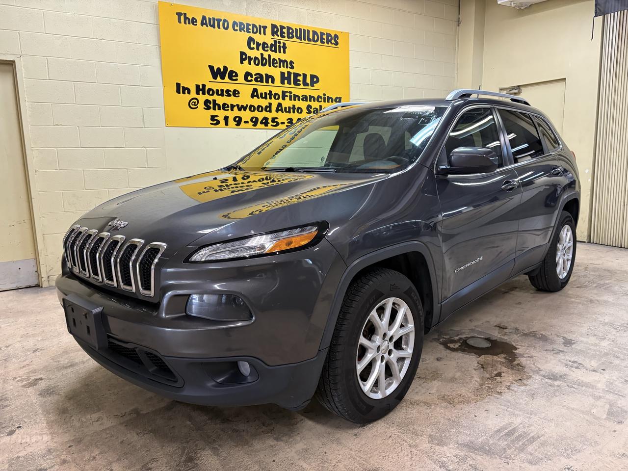 2017 Jeep Cherokee North Photo2