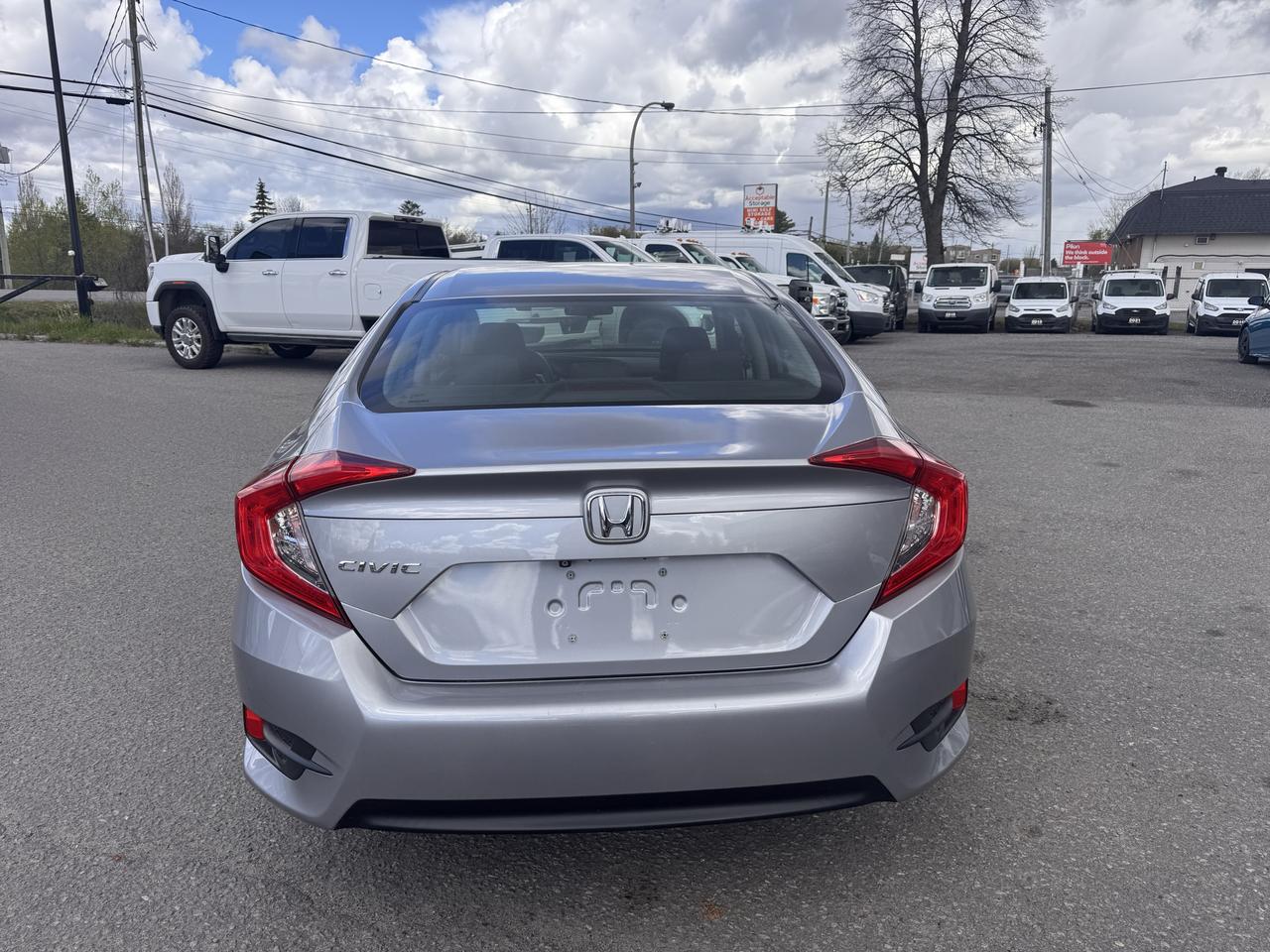 2016 Honda Civic LX Photo3