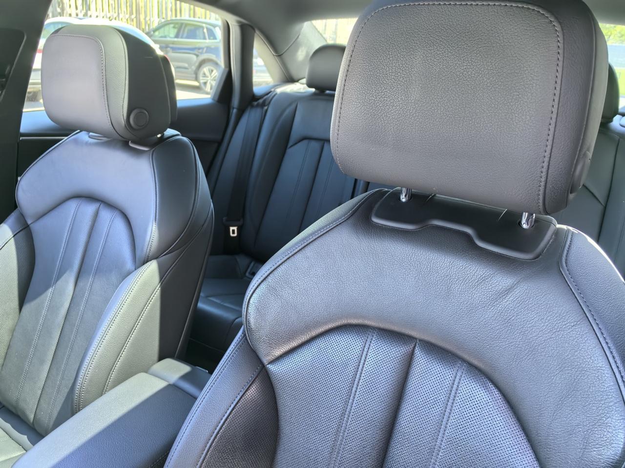 2018 Audi A4 Prestige Photo