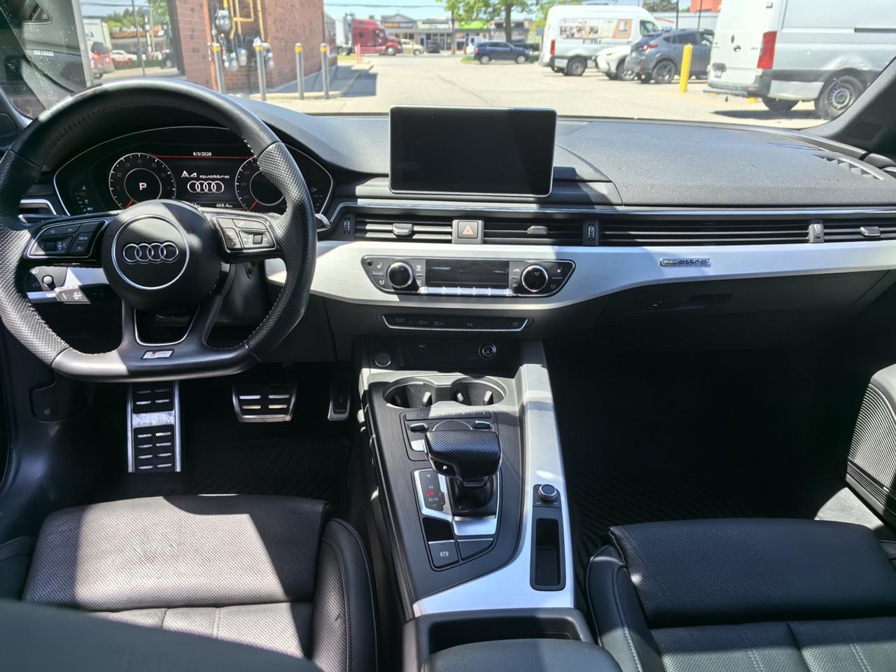 2018 Audi A4 Prestige Photo
