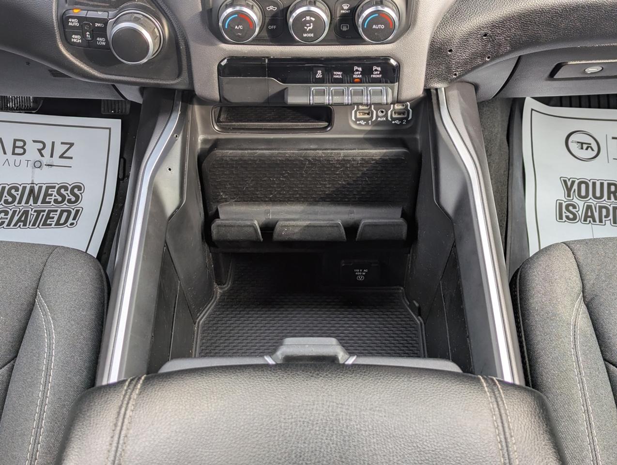 2021 RAM 1500 Big Horn/Crew Cab/Auto4X4/Hemi Photo