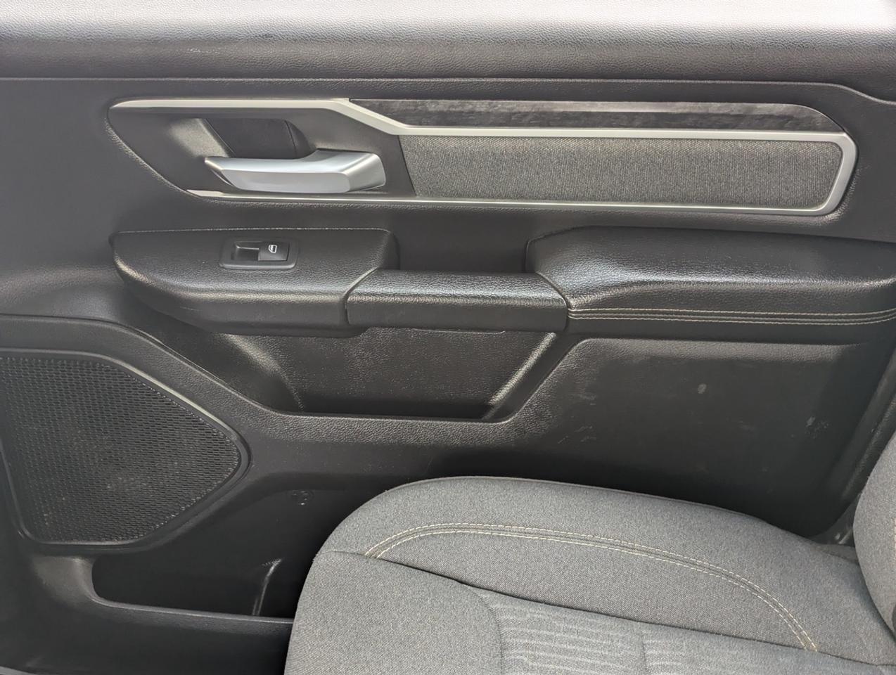 2021 RAM 1500 Big Horn/Crew Cab/Auto4X4/Hemi Photo