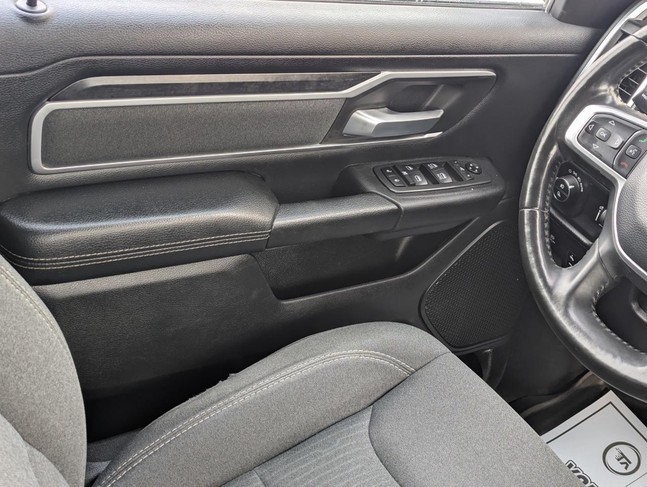 2021 RAM 1500 Big Horn/Crew Cab/Auto4X4/Hemi Photo