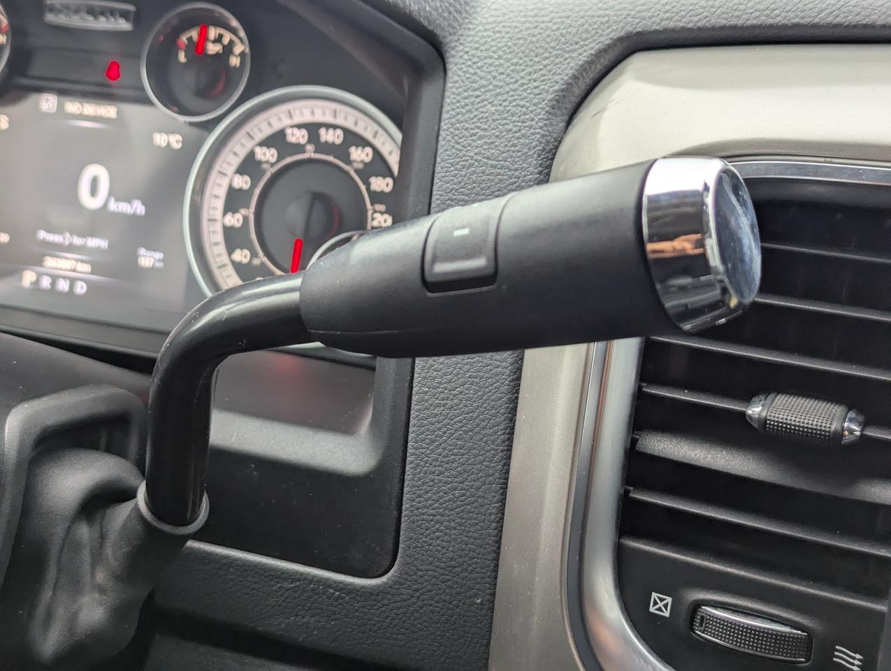 2016 RAM 2500 4WD Crew Cab 169  SLT/Nav/8FootBox/HeatedSeats Photo