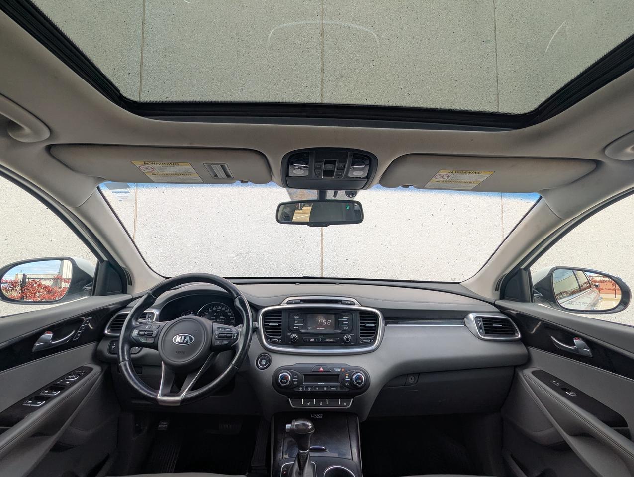 2016 Kia Sorento AWD 3.3L EX 7-Seater/BlindSpot/PanoRoof/BackUpCam Photo