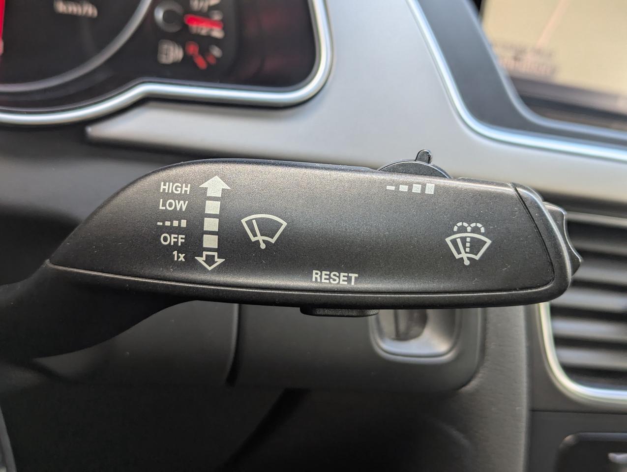2013 Audi A5 Technik/S-Line/Nav/BlindSpot Photo