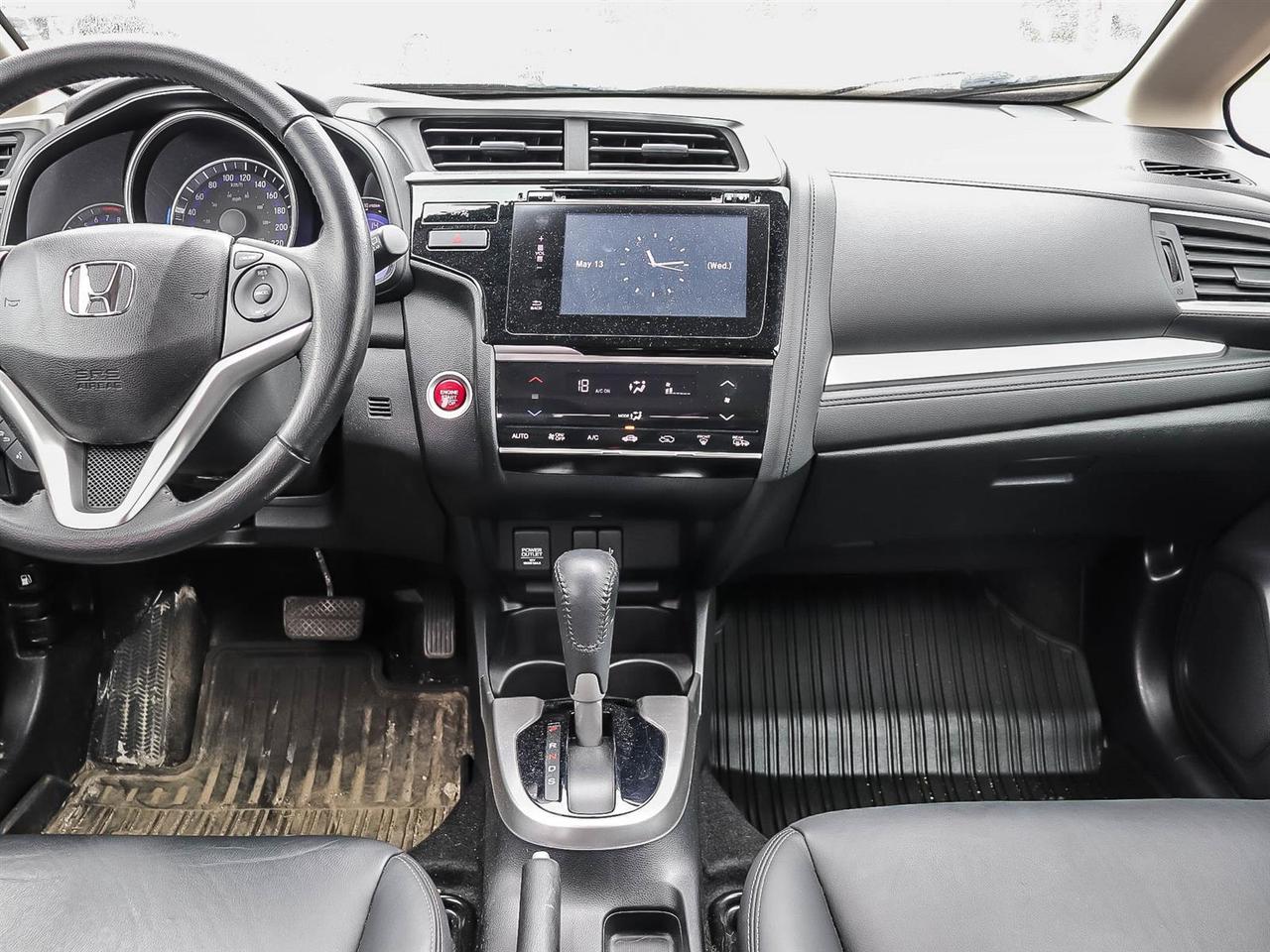 2016 Honda Fit EX-L   ONLY 20,000 KMS!! Photo