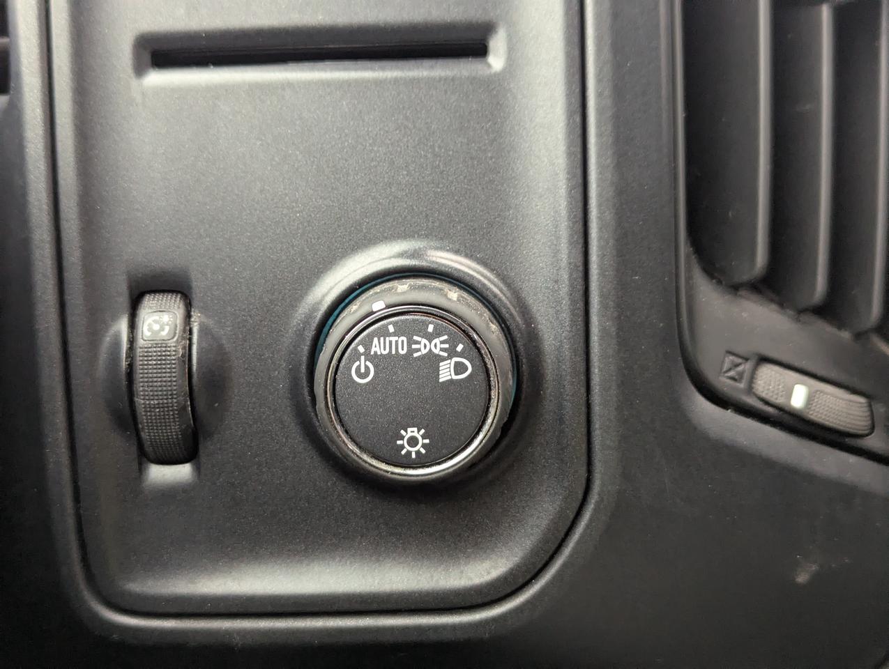 2018 Chevrolet Silverado 1500 LS/8.19 BedLength/RegularCab/Bed Cab Photo
