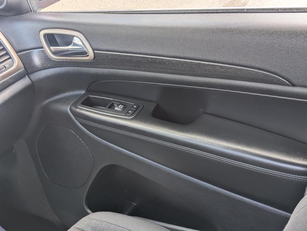 2015 Jeep Grand Cherokee Laredo/4WD/Selec-Terrain Photo